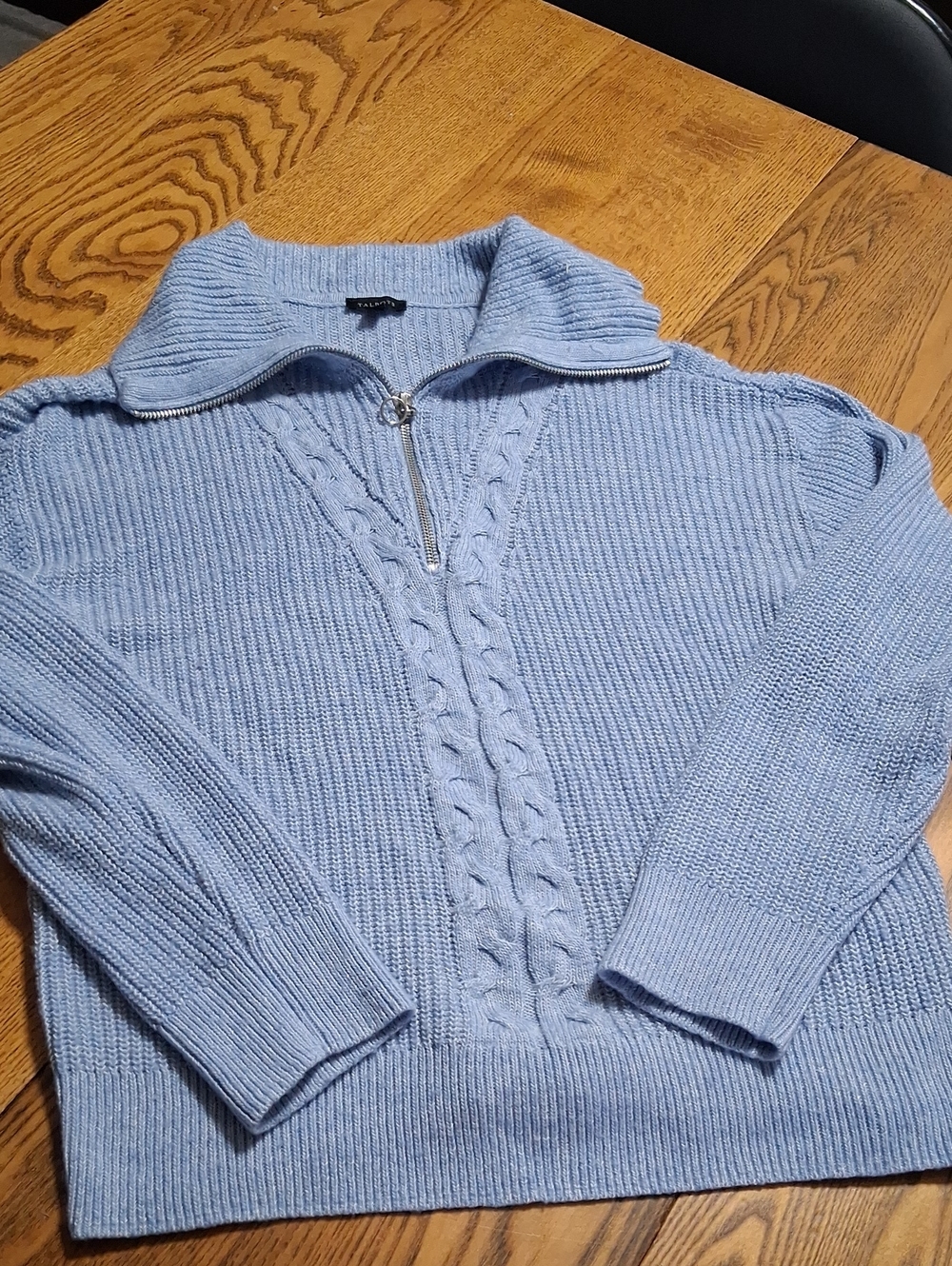 TALBOTS Sweater Womens Medium / Large ?? Light BLUE Collar Long Sleeves Used